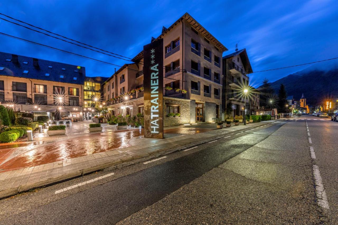 Hostal Trainera Esterri d'Àneu Kültér fotó