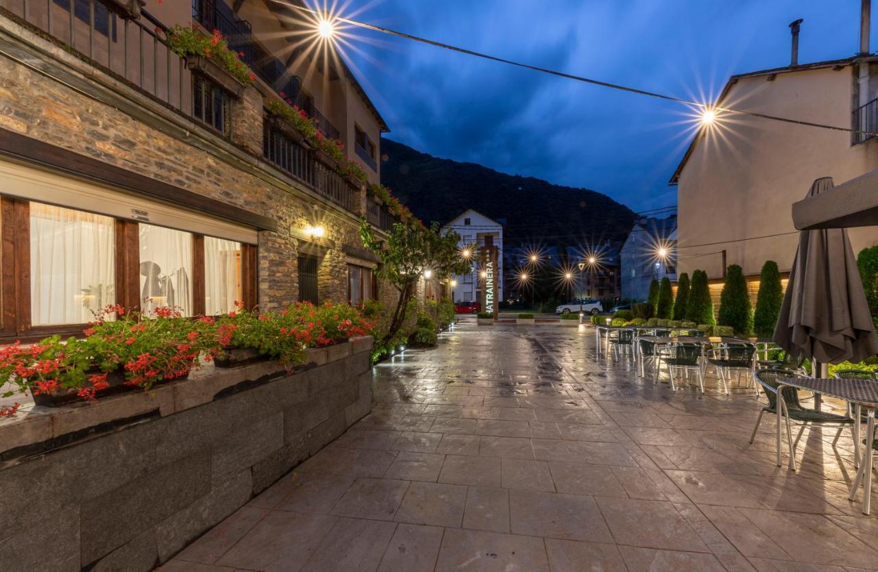 Hostal Trainera Esterri d'Àneu Kültér fotó