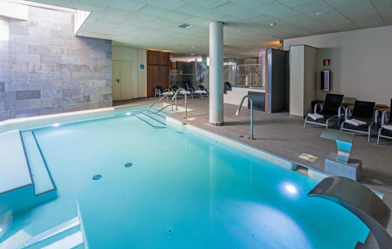 Hostal Trainera Esterri d'Àneu Kültér fotó